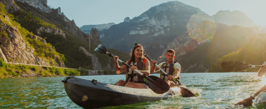 couple faisant du kayak