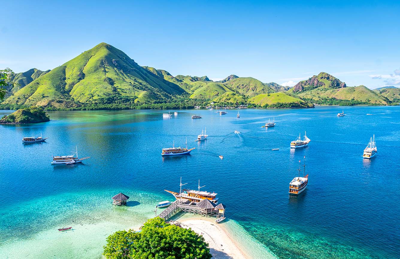 Vues de l’île de Kelor dans le parc national de Komodo, en Indonésie. 